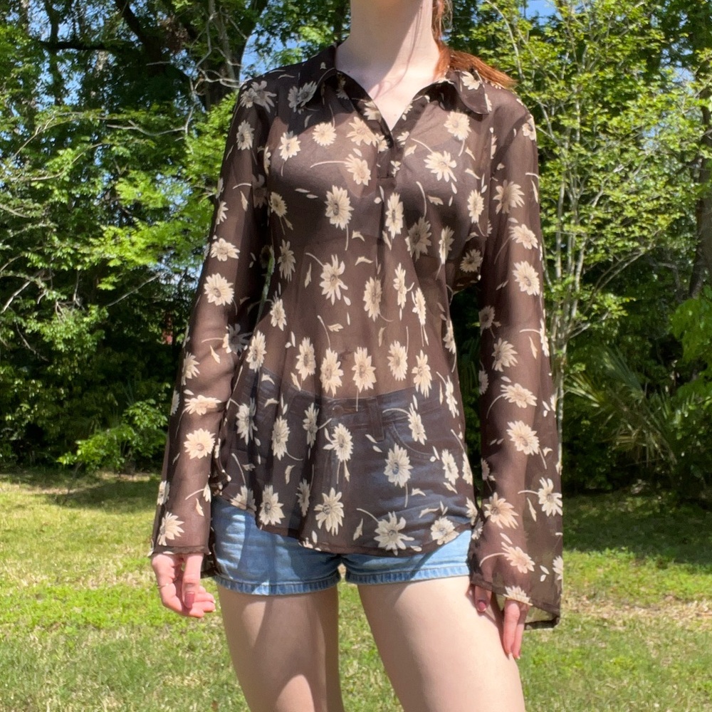 2/$40 Vintage 90’s Sheer Top